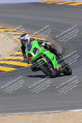 media/Oct-09-2022-SoCal Trackdays (Sun) [[95640aeeb6]]/Turns 9 and 10 (1050am)/